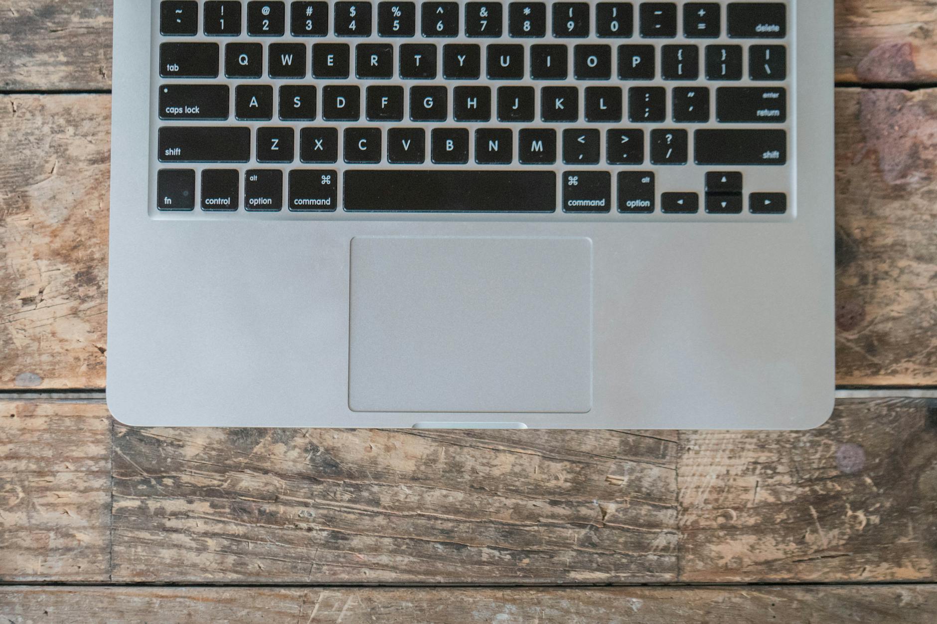 Refurbished Laptop Kopen: Waar Moet Je Op Letten? (2026)